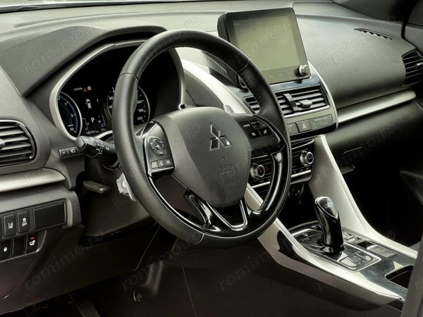 MITSUBISHI Unknown Model 2022 — imagine 12