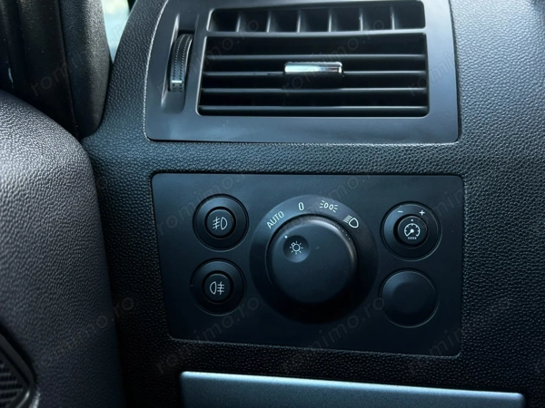 OPEL Zafira 2012 — imagine 11