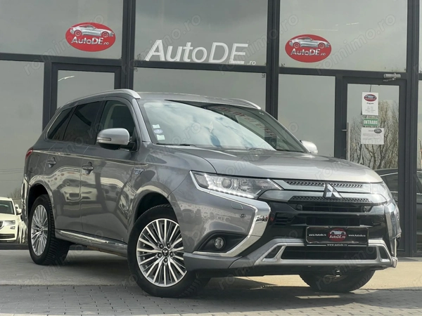 MITSUBISHI Outlander 2018 — imagine 2