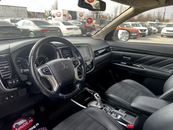 MITSUBISHI Outlander 2018 — imagine 5
