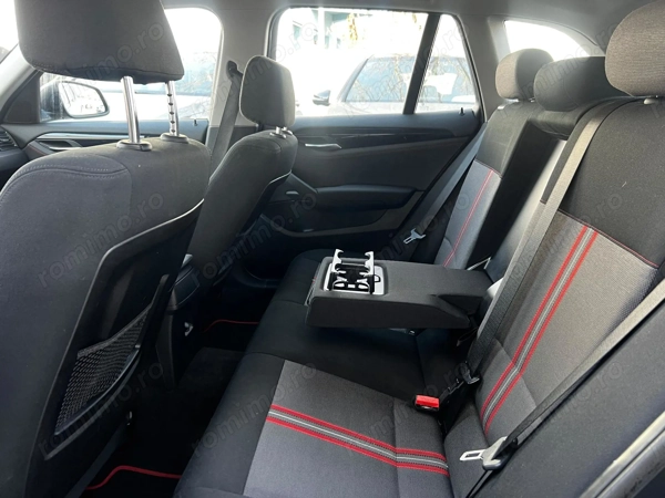 BMW Unknown Model 2012 — imagine 14
