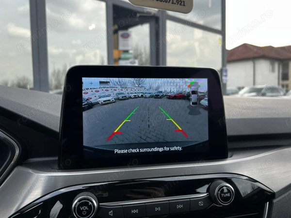 FORD Kuga 2023 — imagine 14
