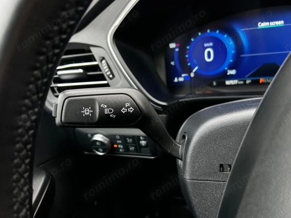 FORD Kuga 2023 — imagine 16