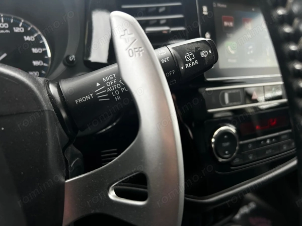 MITSUBISHI Outlander 2018 — imagine 20