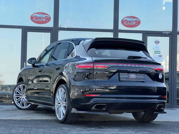 PORSCHE Cayenne 2018 — imagine 3
