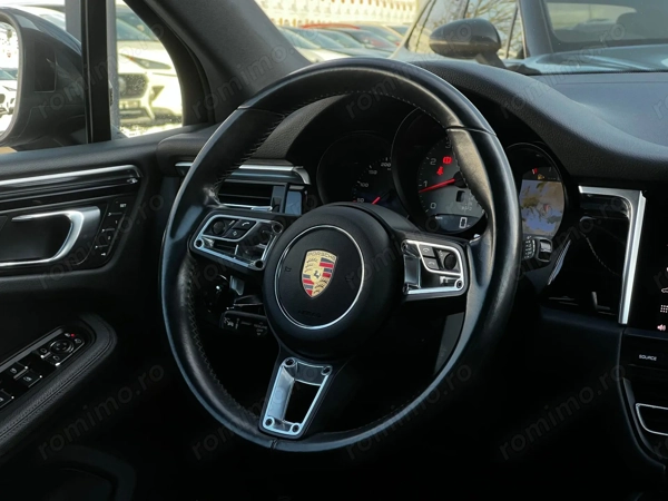 PORSCHE Macan 2020 — imagine 10