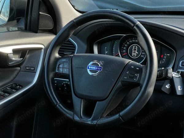 VOLVO Unknown Model 2017 — imagine 10