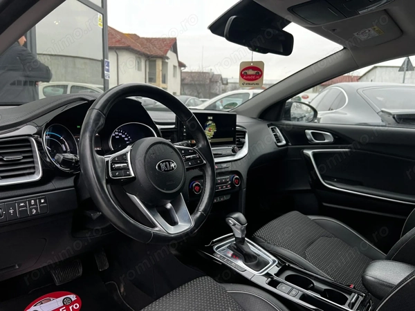 KIA Xceed 2020 — imagine 5