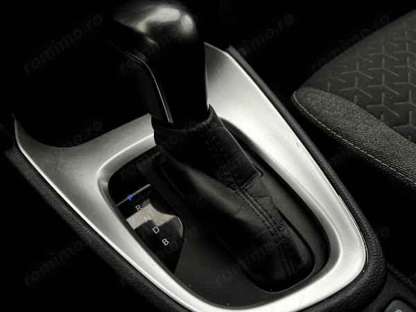 TOYOTA Unknown Model 2021 — imagine 14
