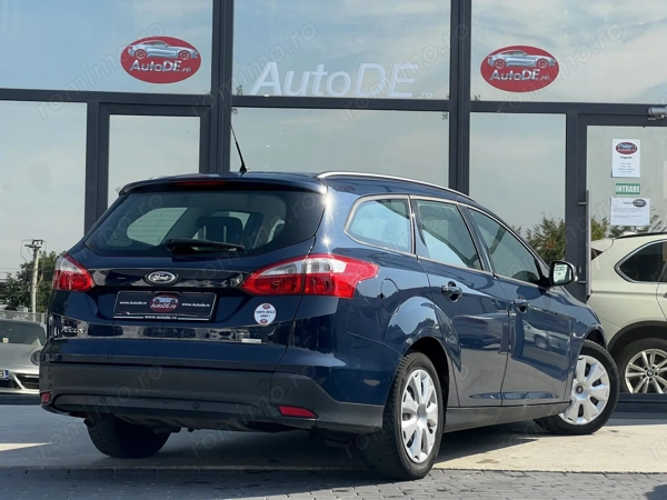 FORD Focus 2014 — imagine 4