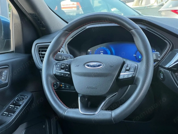 FORD Kuga 2022 — imagine 11