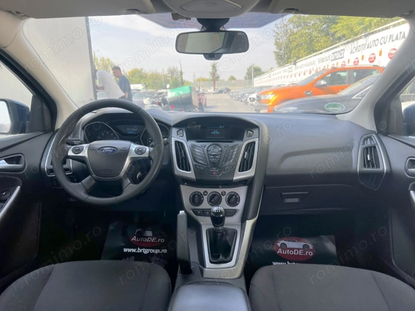 FORD Focus 2014 — imagine 7