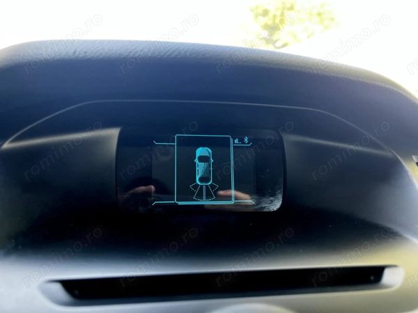 FORD Focus 2014 — imagine 10