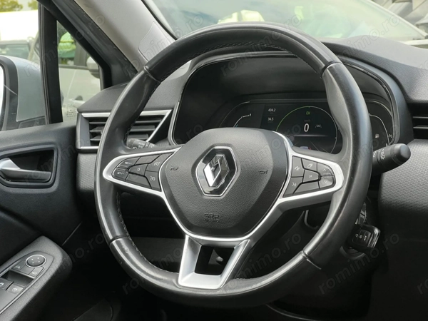 RENAULT Clio 2022 — imagine 10