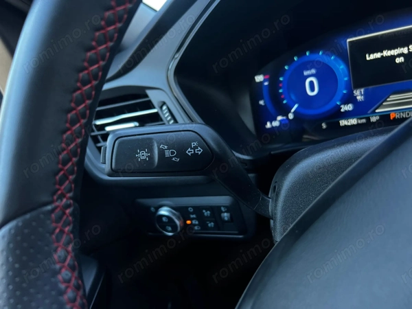 FORD Kuga 2022 — imagine 19