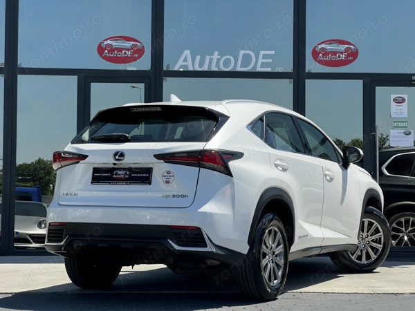 LEXUS Unknown Model 2018 — imagine 4