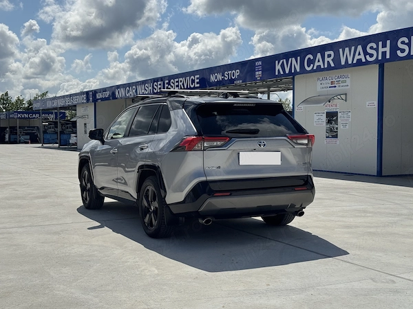 TOYOTA RAV4 2021 — imagine 4