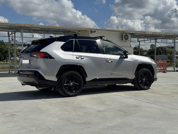 TOYOTA RAV4 2021 — imagine 3