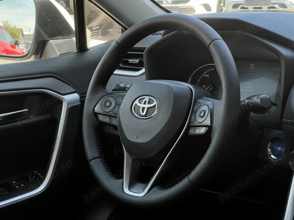 TOYOTA RAV4 2021 — imagine 11
