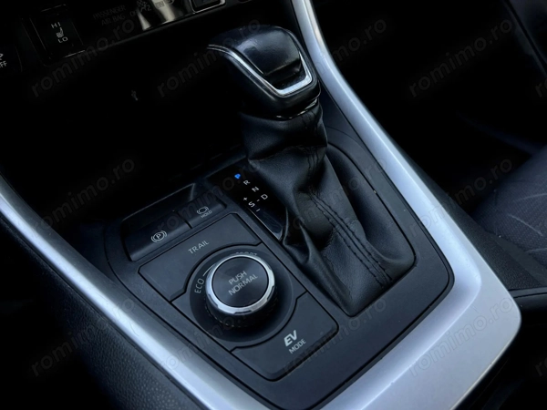 TOYOTA RAV4 2021 — imagine 14