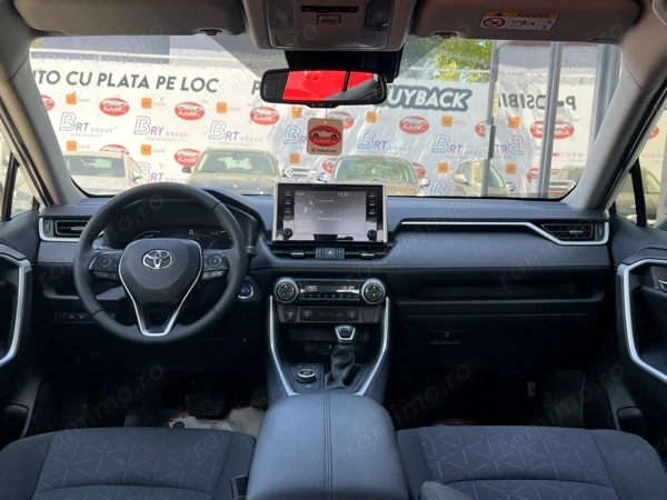 TOYOTA RAV4 2021 — imagine 8