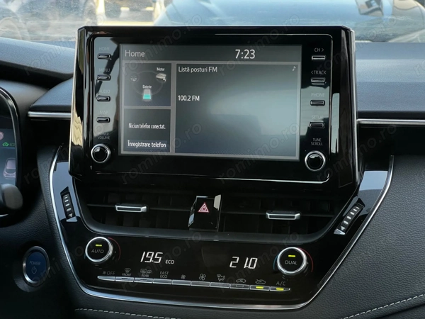 TOYOTA Corolla 2020 — imagine 18