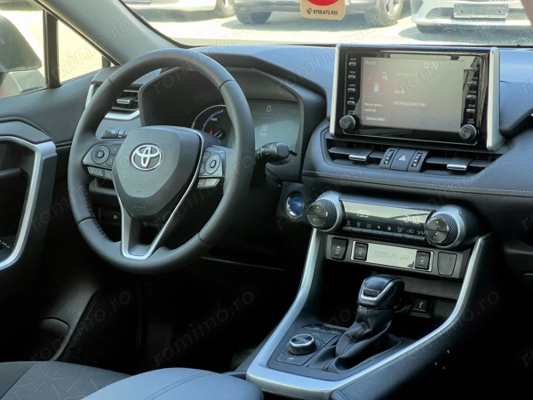 TOYOTA RAV4 2021 — imagine 9