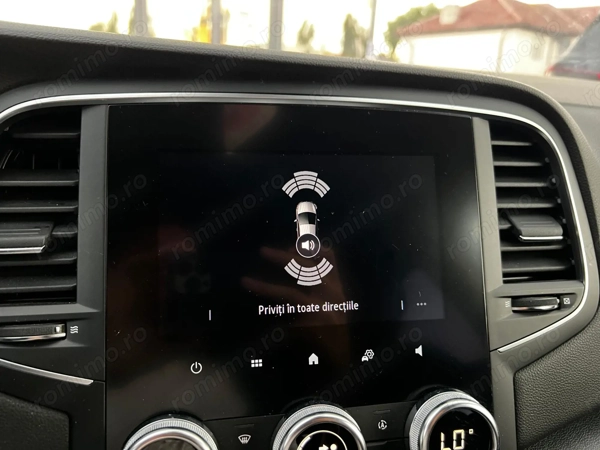 RENAULT Megane 2021 — imagine 20