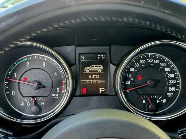 JEEP Grand Cherokee 2012 — imagine 15