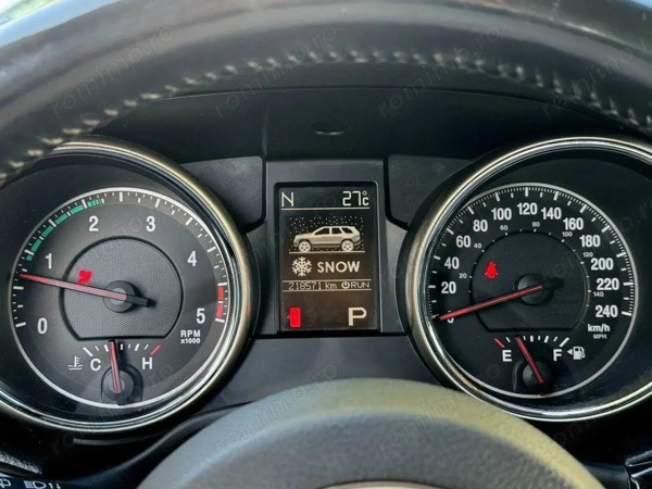 JEEP Grand Cherokee 2012 — imagine 14