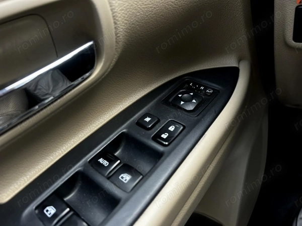 MITSUBISHI Outlander 2016 — imagine 20