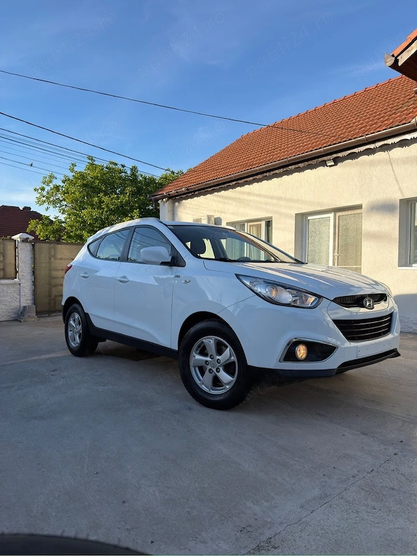 HYUNDAI ix35 2012 — imagine 4