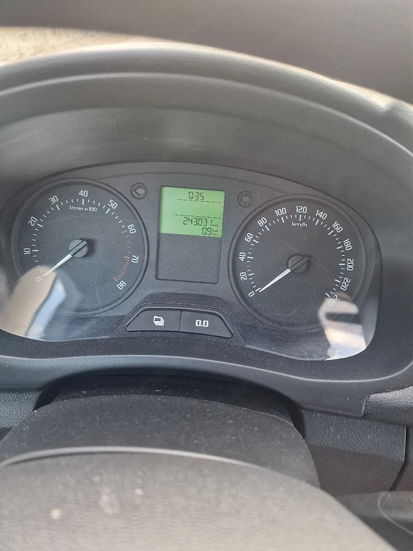 SKODA Fabia 2010 — imagine 4