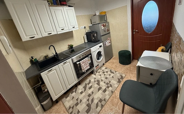 Vând garsoniera, direct de la proprietar! — fotografia 1