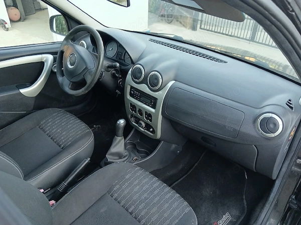 DACIA Logan 2011 — imagine 5