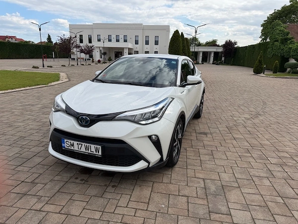 TOYOTA C-HR 2021 — imagine 2