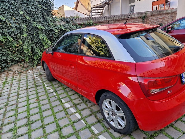 AUDI A1 2011 — imagine 3