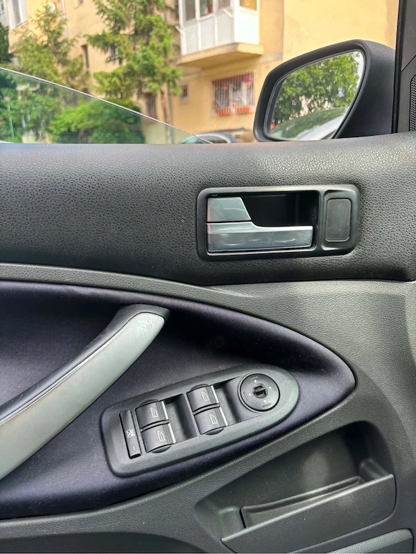 FORD C-Max 2009 — imagine 3