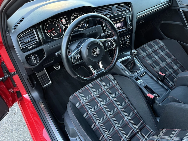 VOLKSWAGEN Golf 2014 — imagine 9