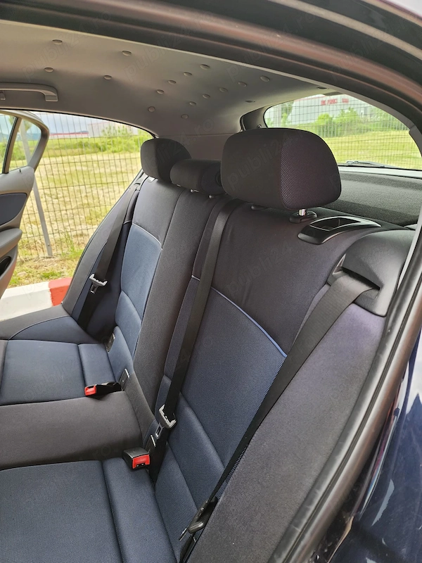BMW 1 Series 2007 — imagine 10