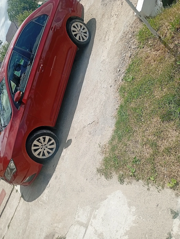 SEAT Toledo 2016 — imagine 3