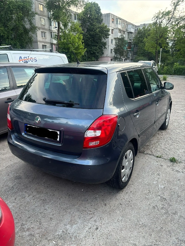 SKODA Fabia 2009 — imagine 4