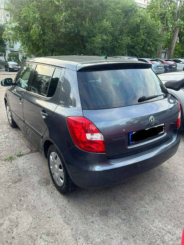SKODA Fabia 2009 — imagine 5