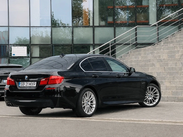 BMW 5 Series 2012 — imagine 2