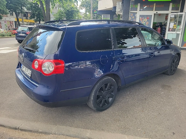VOLKSWAGEN Passat 2007