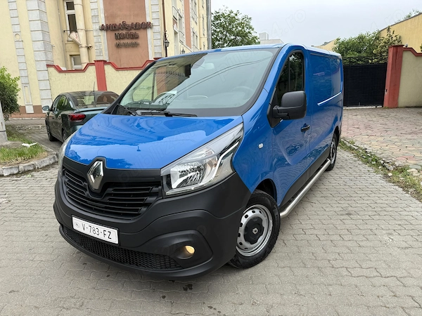 RENAULT Trafic 2018 — imagine 2