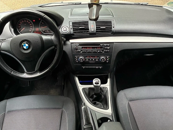 BMW 1 Series 2010 — imagine 3