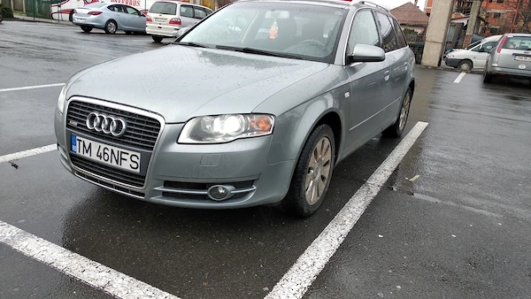 AUDI A4 2004