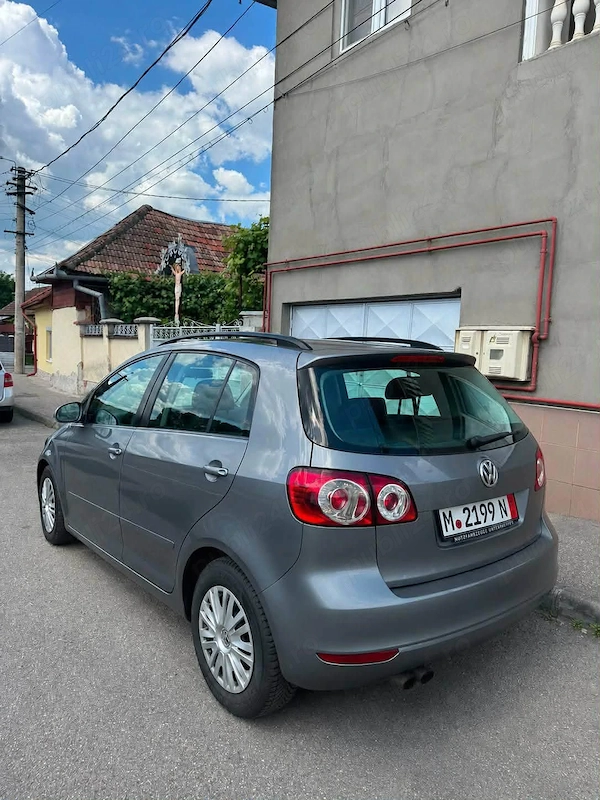 VOLKSWAGEN Golf 2010 — imagine 3