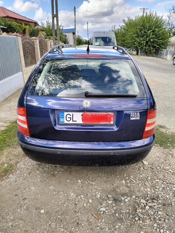 SKODA Fabia 2005 — imagine 3
